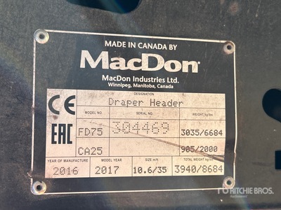 2017 MacDon FD75 35 ft Draper Tête de moissonneuse-batteuse