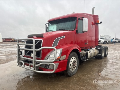 2012 Volvo VNL 6x4 Cabeza Tractora Cabina Dormitorio