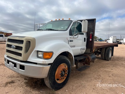 2004 Ford F-750 4x2 Platte vrachtwagen