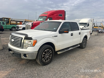 2011 Ford F-150 XLT 4x2 Crew Cab ピックアップ