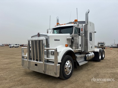 2018 Kenworth W900 6x4 Cabeza Tractora Cabina Dormitorio