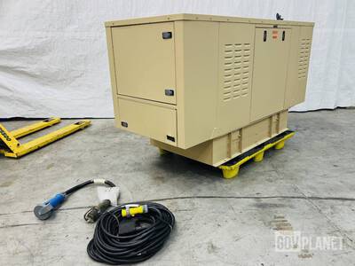 2012 25KW Diesel Generator w/ Power Distribution Cords Accessoires - divers construction