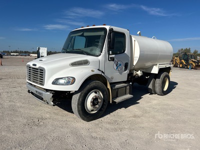 2018 Freightliner 108SD 2000 gal 4x2 Water Truck