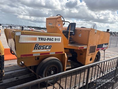 Rosco Tru-Pac 915 Pneumatic Roller