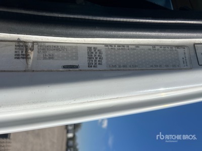 2004 Freightliner M2 106 T/A Dagcabine Trekker
