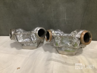 (2) Tighitco 3088221 Exhaust Manifolds