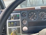 Cab with Oil Pressure