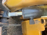 Hydraulics with Bucket Tilt Cylinders