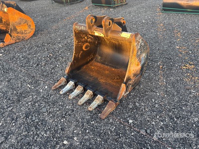 36 in Digging Excavator Bucket - Fits Takeuchi TB290