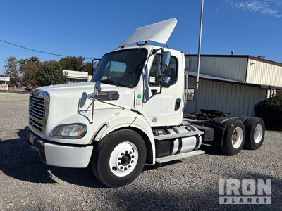 2017 Freightliner M2 6x4 Ciągnik siodłowy T/A z kabiną dzienną