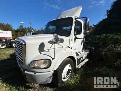 2017 Freightliner M2 6x4 Ciągnik siodłowy T/A z kabiną dzienną