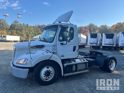 2016 Freightliner M2 4x2 Ciągnik siodłowy z kabiną dzienną S/A