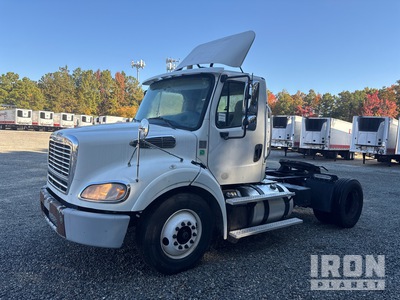 2016 Freightliner M2 4x2 Ciągnik siodłowy z kabiną dzienną S/A