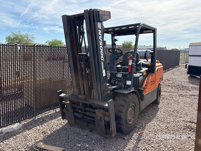 Doosan 8700 lb Chariot Élévateur