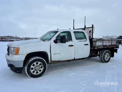 2011 GMC Sierra 3500HD 4x4 Crew Cab 平台トラック