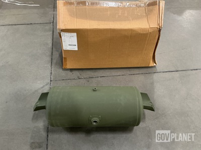(18) JGB 12267070 Pressure Tanks
