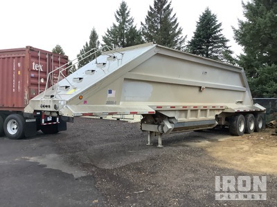 2005 Travis S/102 40 ft Tri/A Aluminum Belly Dump Trailer