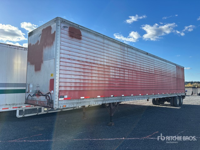 1974 Alloy 53 ft x 102 in T/A Van Trailer