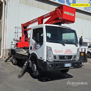 2017 Palfinger P220A 19.7 m on 2018 Nissan Cabstar 35.13 Piattaforma Autocarrata
