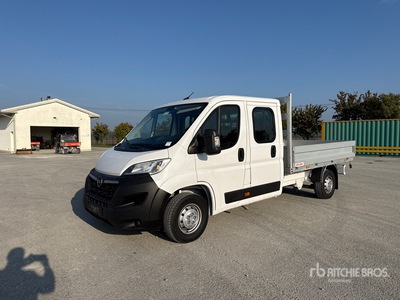 Opel Movano 2.2 Crew Cab 103 KW DOKA PR L3 Flatbed Truck