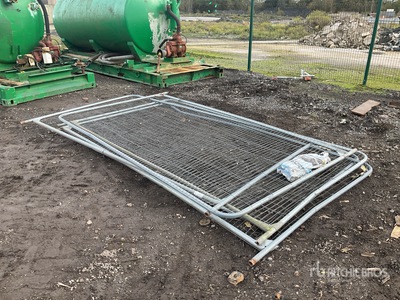 Quantity of (5) Heras Fencing