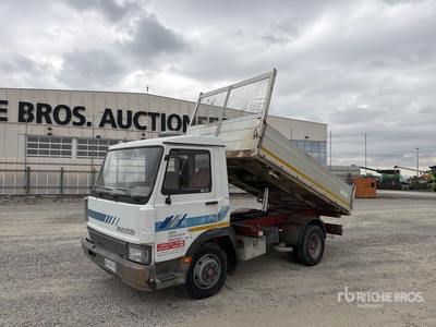 Fiat 65.12 4x2 S/A Camión dumper