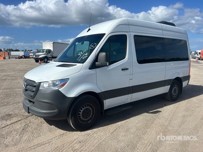 2024 Mercedes-Benz Sprinter 2500 11 Passenger Van