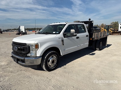 2022 Ford F-350 4x2 Crew Cab Camion à Plateau