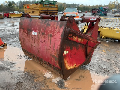 Red Rock Alligator 71 in Silage Cutter
