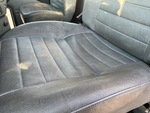 4 Transmision with Seats/armrests