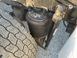 4 Underbody - Truck with Suspension Air Bags