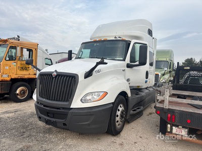 2020 International LT625 6x4 Tracteur routier couchette