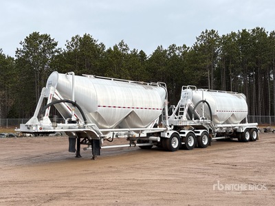 2007 Tremcar 1100 cft Tri/A Lead Pneumatic Bulk Trailer