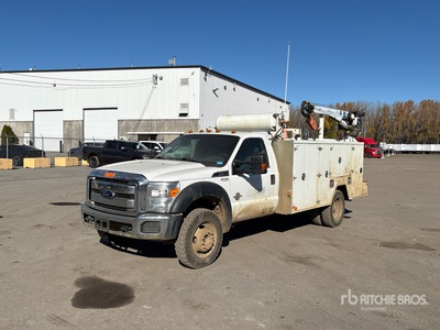 2012 Ford F-550 XLT 4x4 Camion de service