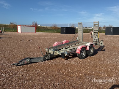 2017 Hubiere H212T 14CF T/A Remorque Equipment Trailer