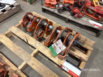 Quantity of (3) Westward Miscellaneous Adjustable Beam Trolleys Divers - Magasin, entrepôt, consommateur