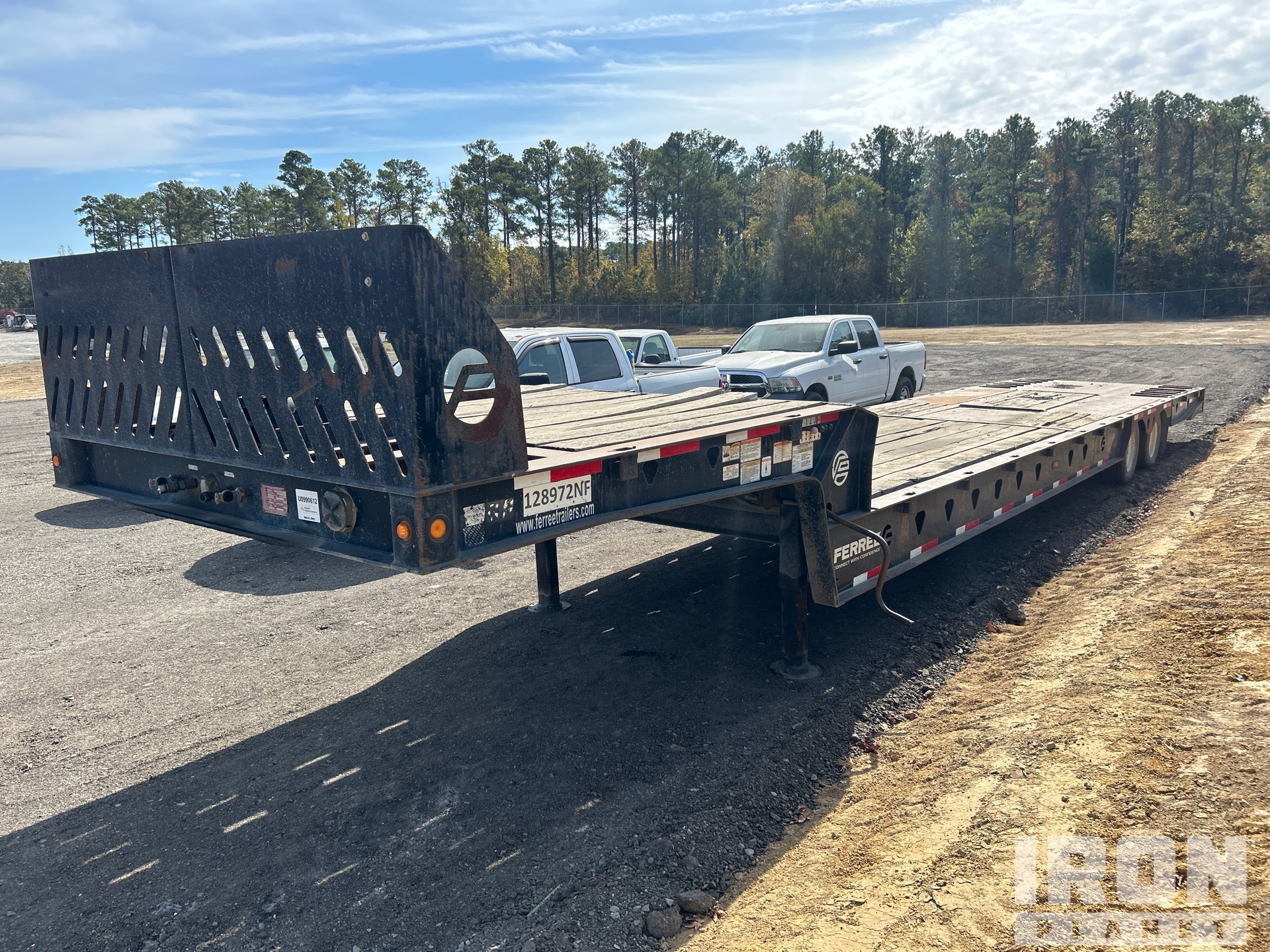 2012 Ferree 35 ton 45 ft T/A مقطورة بذيل هيدروليكي