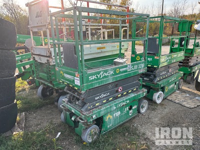 2017 Skyjack SJIII-3219 Electric Scissor Lift