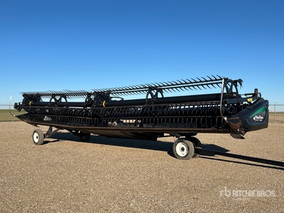 2017 MacDon FD75 35 ft Flex Draper Combine Header