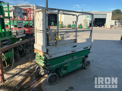 2016 JLG 1930 ES 4x2 Ride-On Electric Scissor Lift