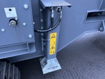 Hydraulik with Abstützzylinder Jack