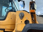 Wheel Loader - Chassis* with Czopy połączenia podwozie-ramię
