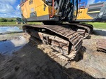 Undercarriage with Right Track Pads