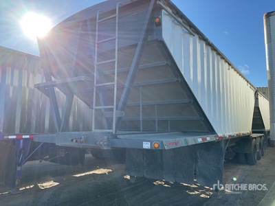 2008 Super B-Train Lead Grain Trailer