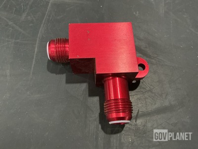Boeing 7-562104009-601 Hose Elbow