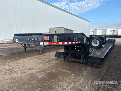 2007 Fontaine Lowboy Trailer
