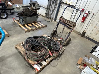 Quantity of Miscellaneous Oxy-Acetylene Hoses Divers - Magasin, entrepôt, consommateur