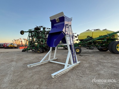 RLC 5236Stoll/RMHC 52 in x 36 in Aggregate Feeder