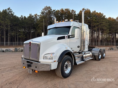 2019 Kenworth T880 6x4 T/A Sleeper Truck Tractor