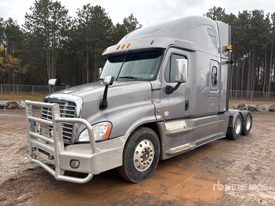 2015 Freightliner Cascadia 125 6x4 3- Achs Sattelzugmaschine mit Schlafkabine